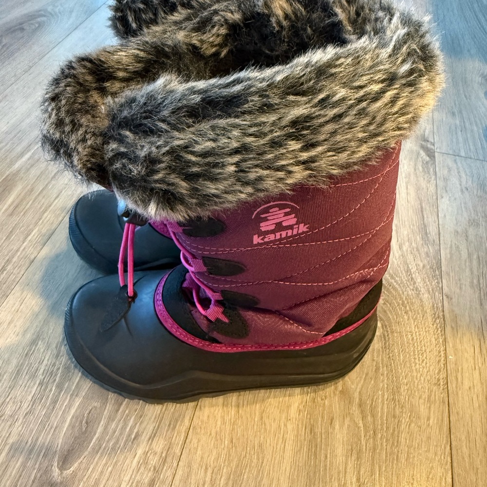 Kamik Fuchsia and Black Snow Boots